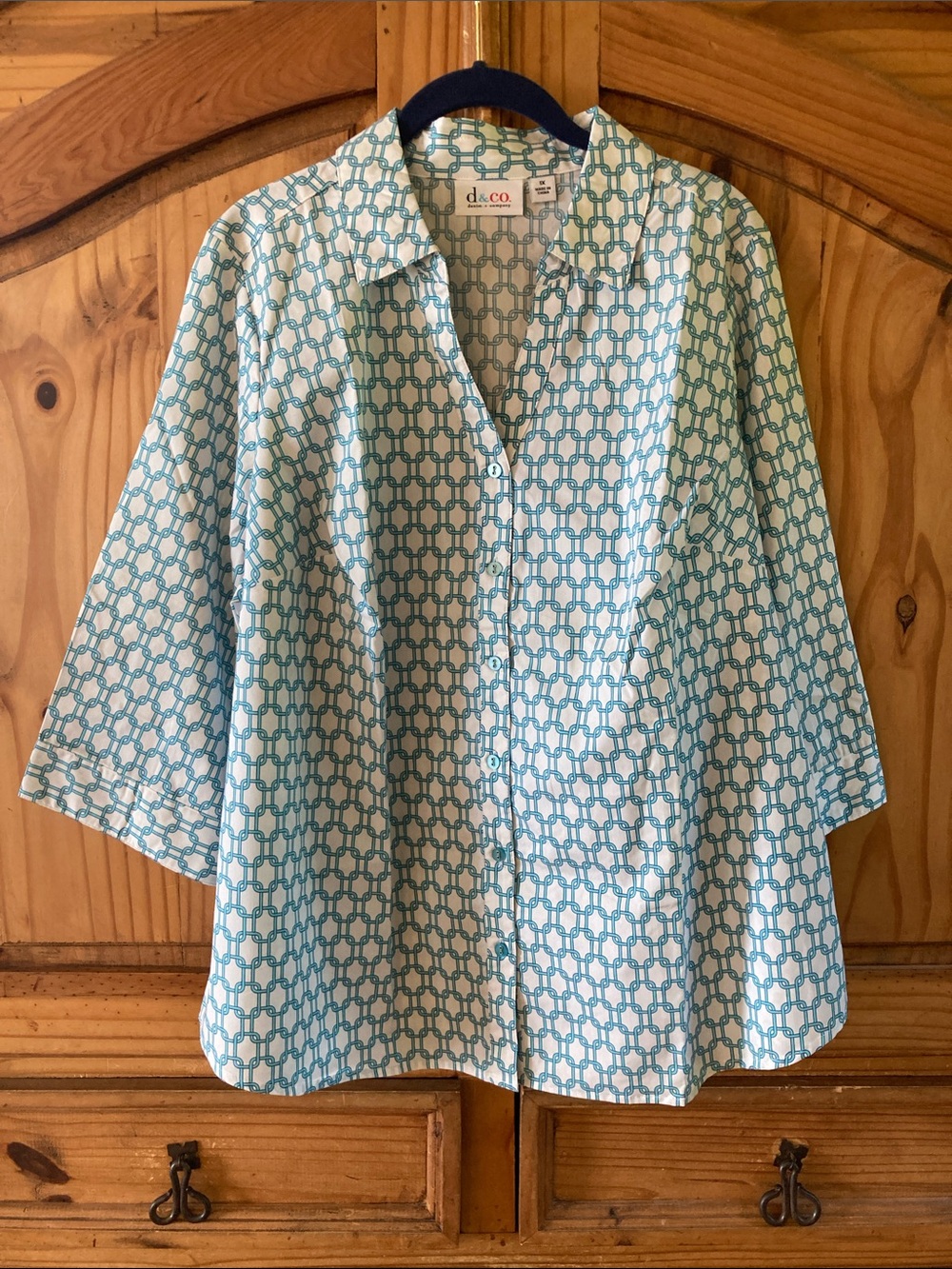 Women D&Co white blue chain button down 3/4 sleeve shirt size 1X - NWOT